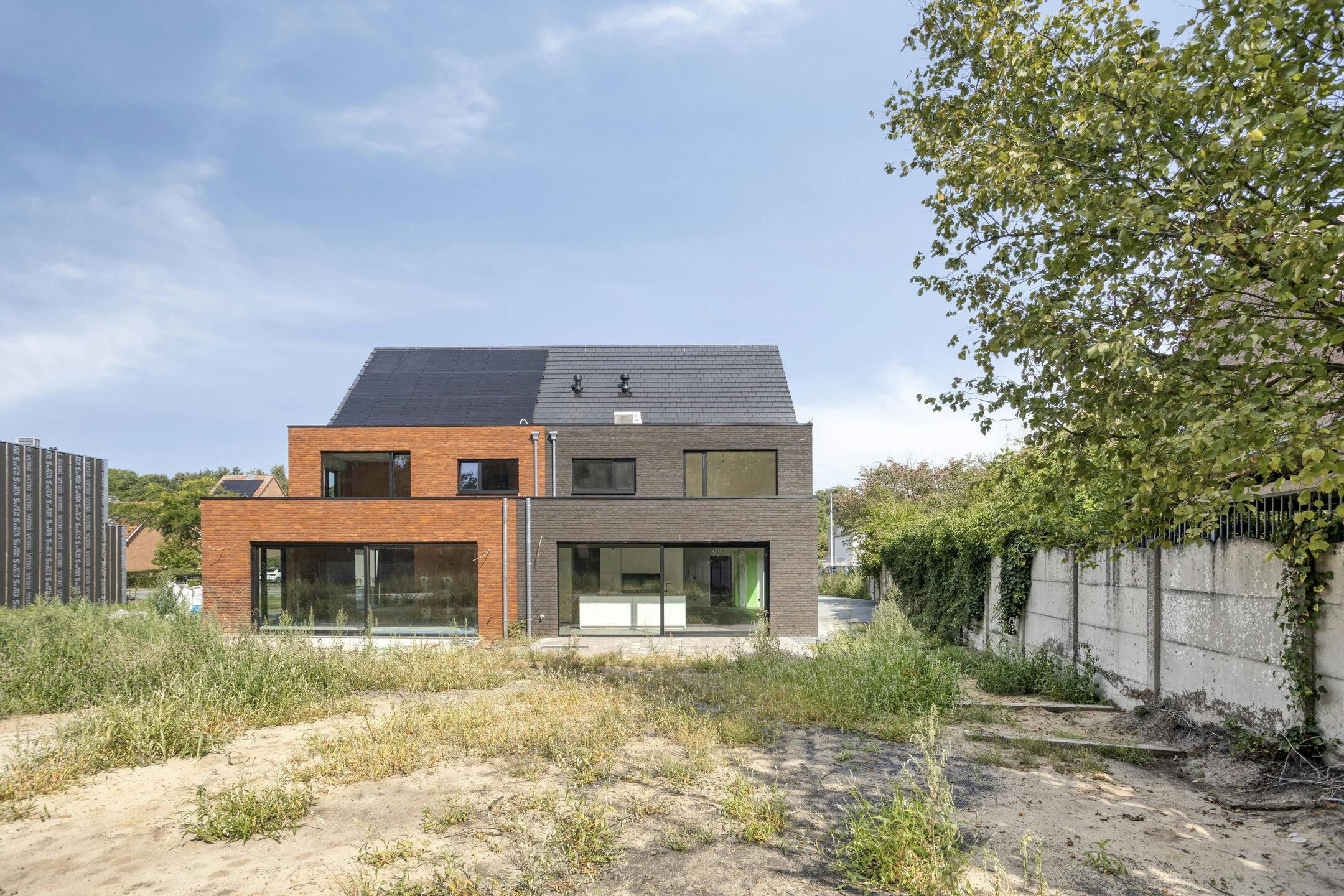 Halfopen-nieuwbouwwoning te koop nabij centrum Lichtaart foto 25