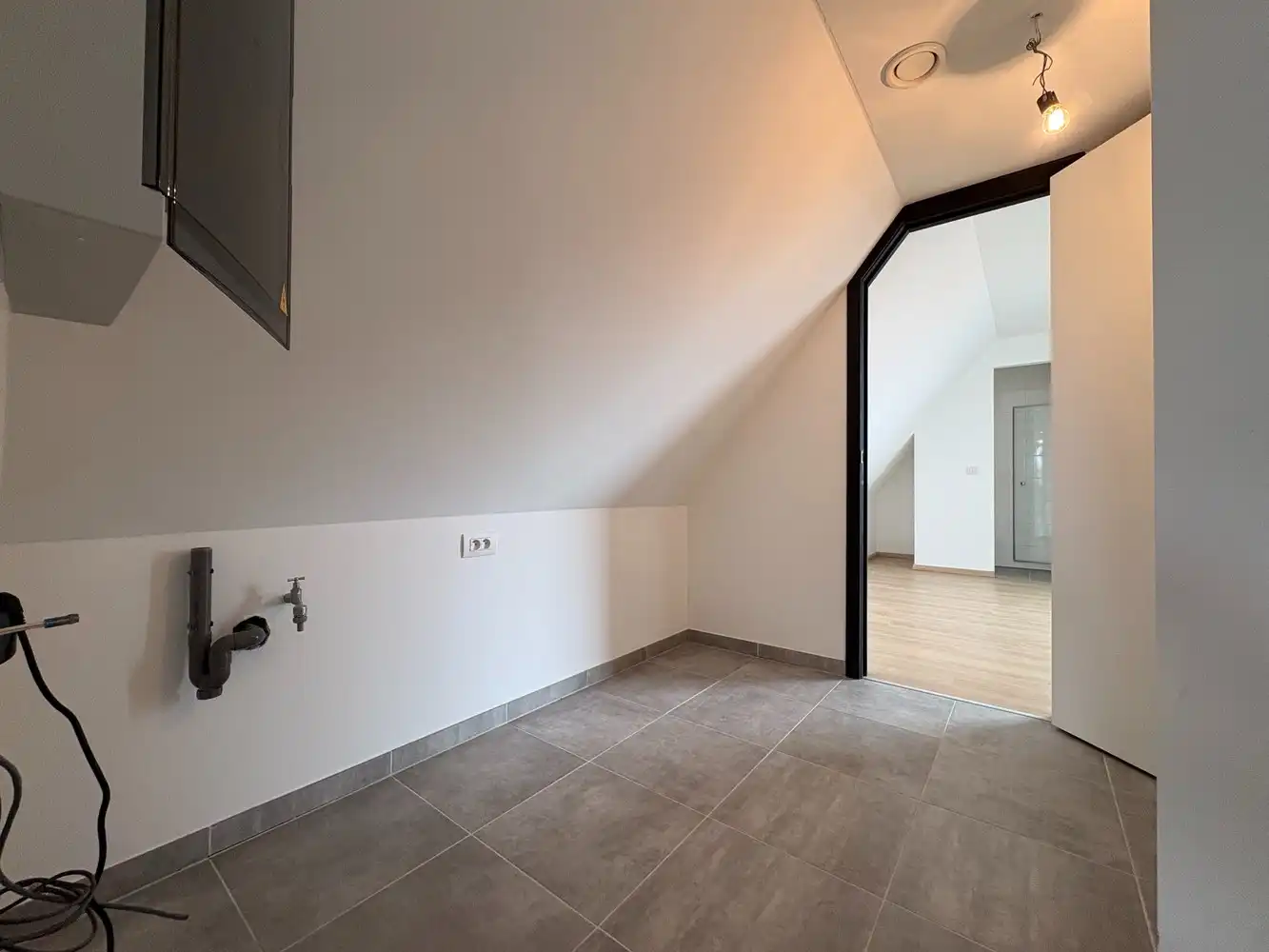 Modern dakappartement in het centrum van Torhout foto 9