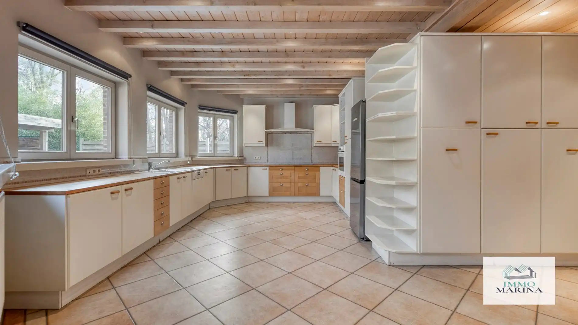 Unieke open bebouwing met 5 slpk op 15 are foto 6