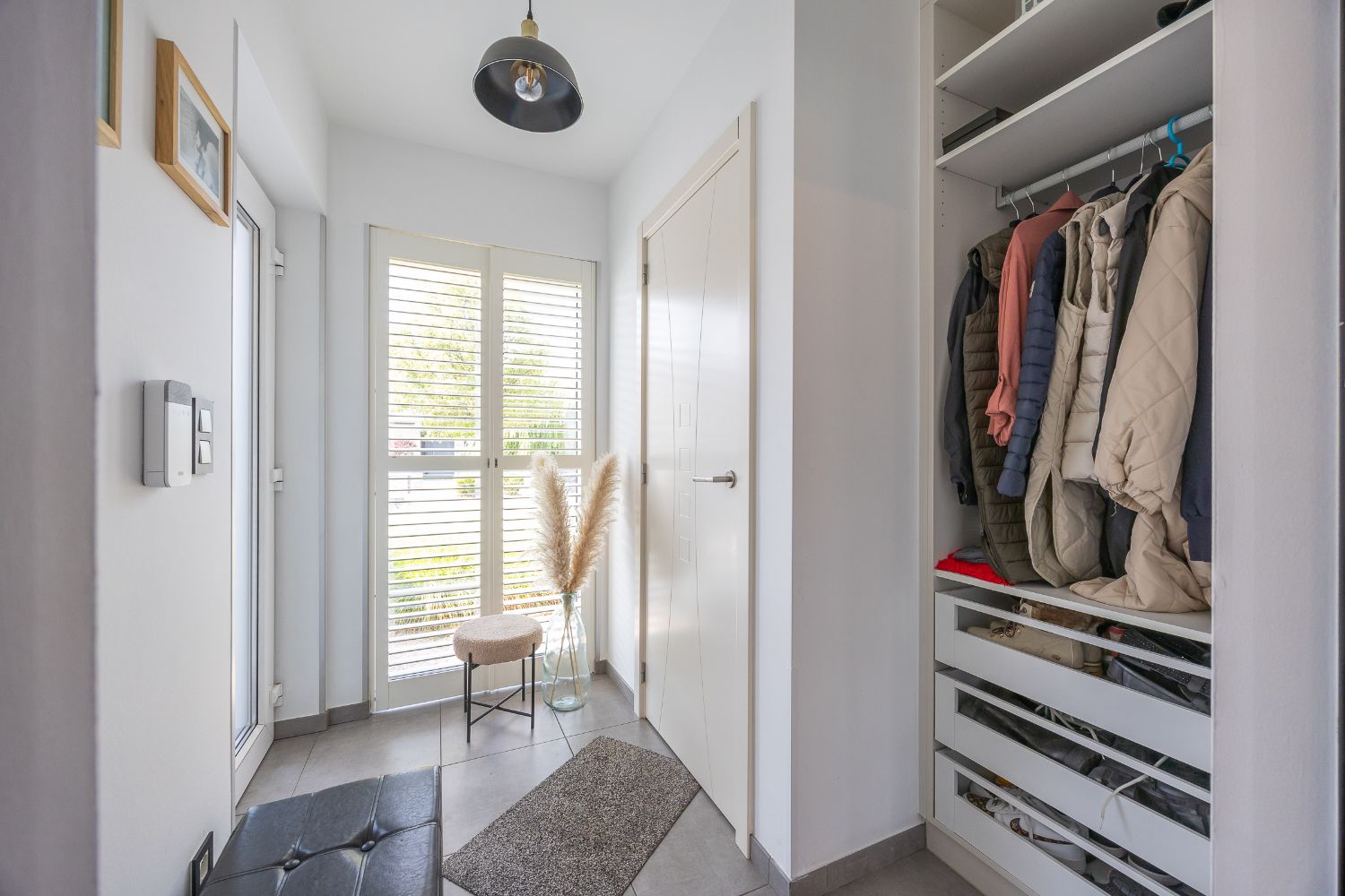 Ruime recente halfopen woning te koop in Bredene-Dorp foto 5