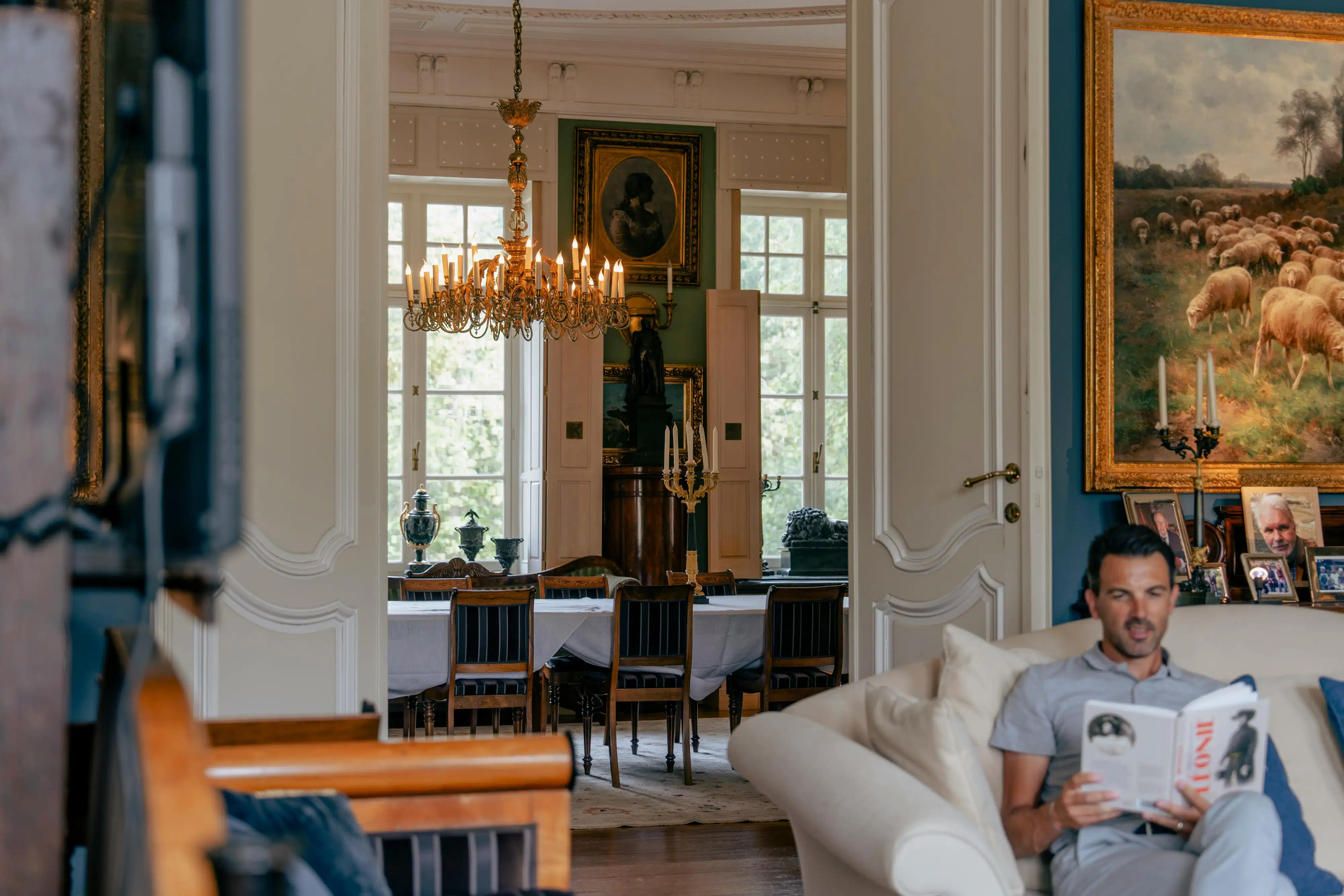 Uniek historisch kasteel op 9 hectare te koop in Geluveld foto 10