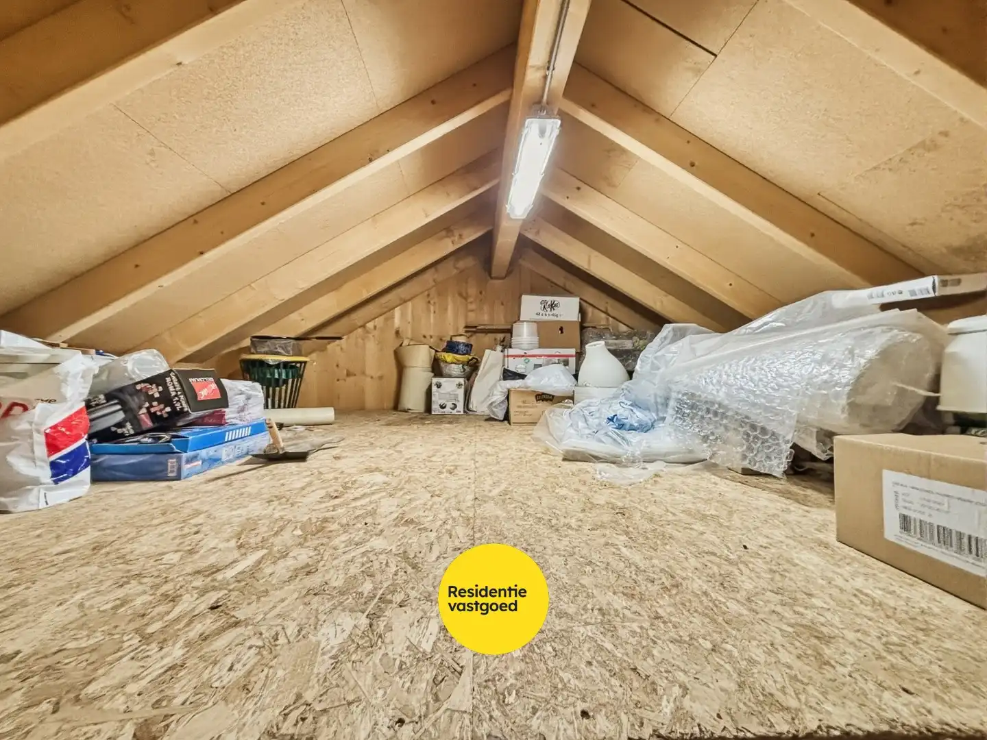 Charmante woning met karakter in het groene Paliseul foto 17