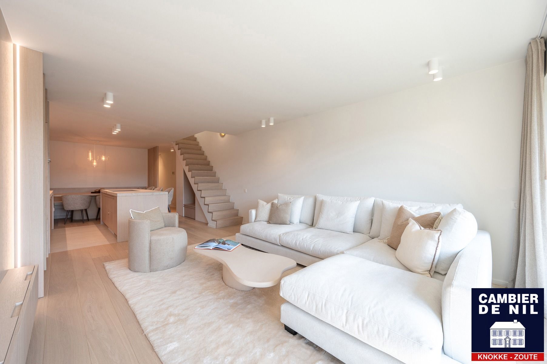 Vernieuwd appartement met open zichten mooie terrassen foto 4