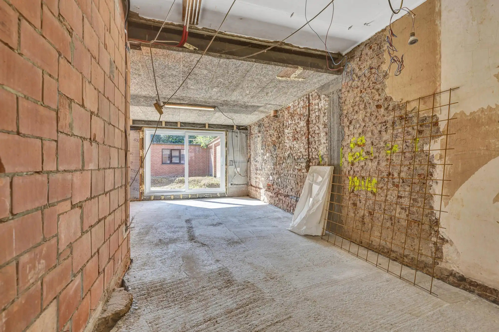 Ruime woning met garage, atelier nabij centrum foto 13
