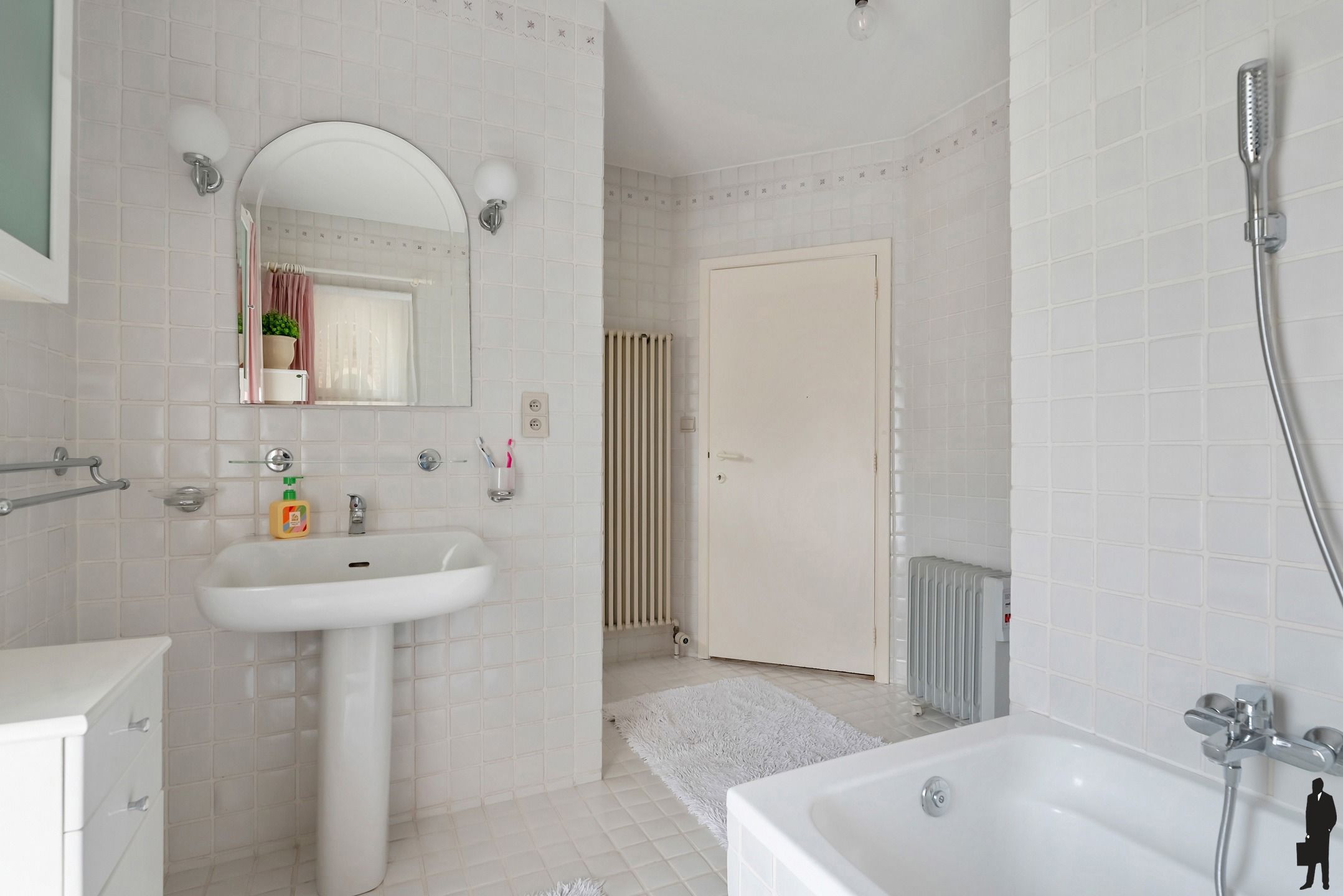 Instapklare, landelijke woning in het centrum van Lichtaart foto 13