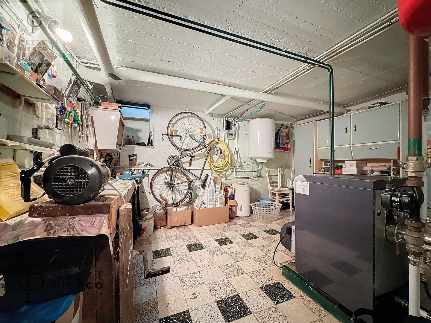 Gezellige rijwoning foto 31