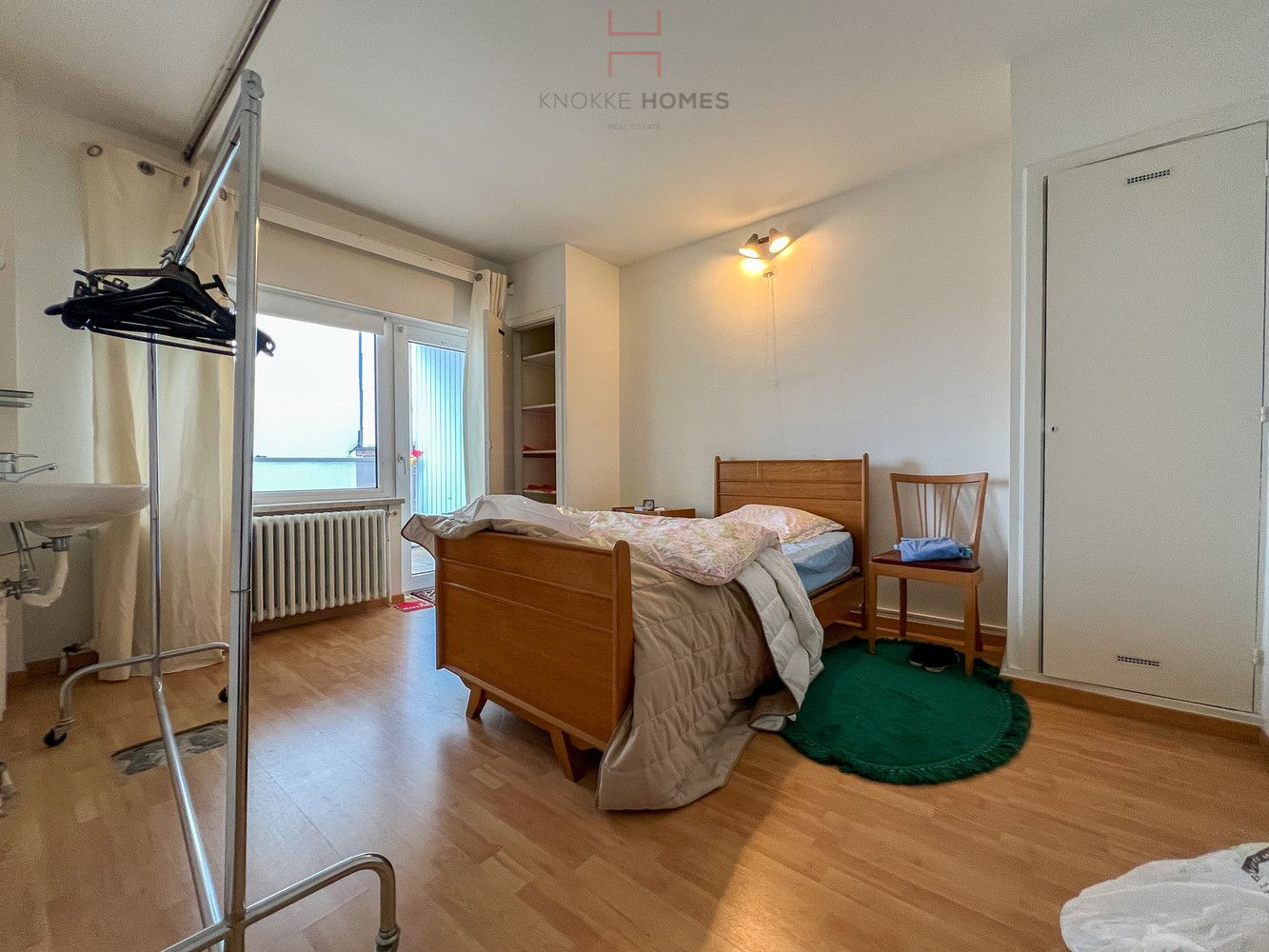 Ruim appartement op de zeedijk aan het Albertstrand-Duinbergen foto 14