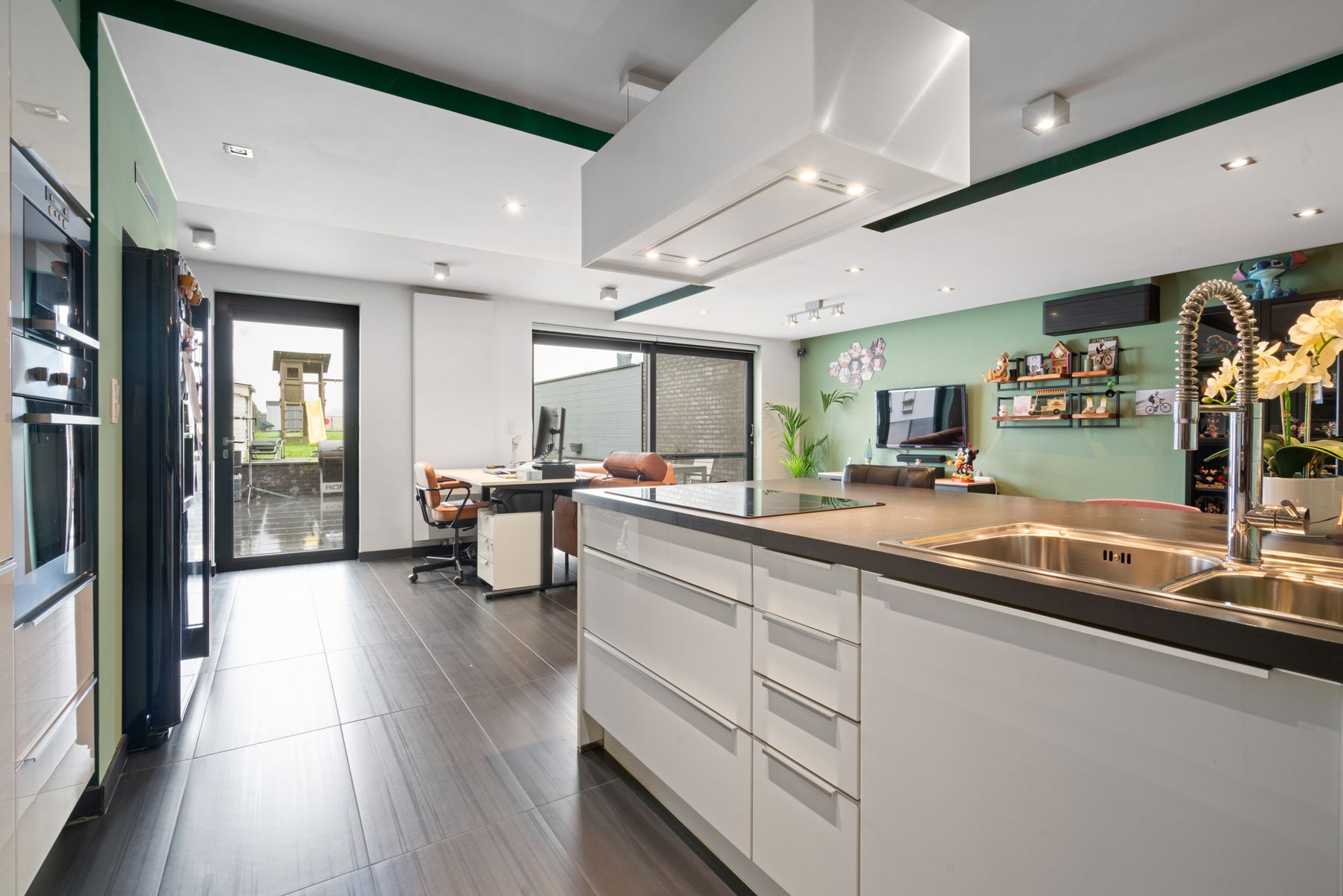  Prachtige woning met grote tuin & garage in Herzele! foto 4