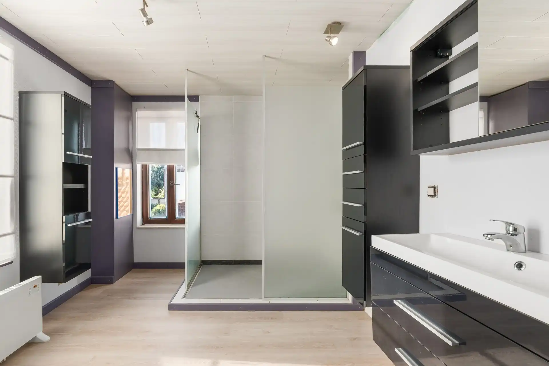 Rijwoning 3 slaapkamers , centrum Zottegem foto 12