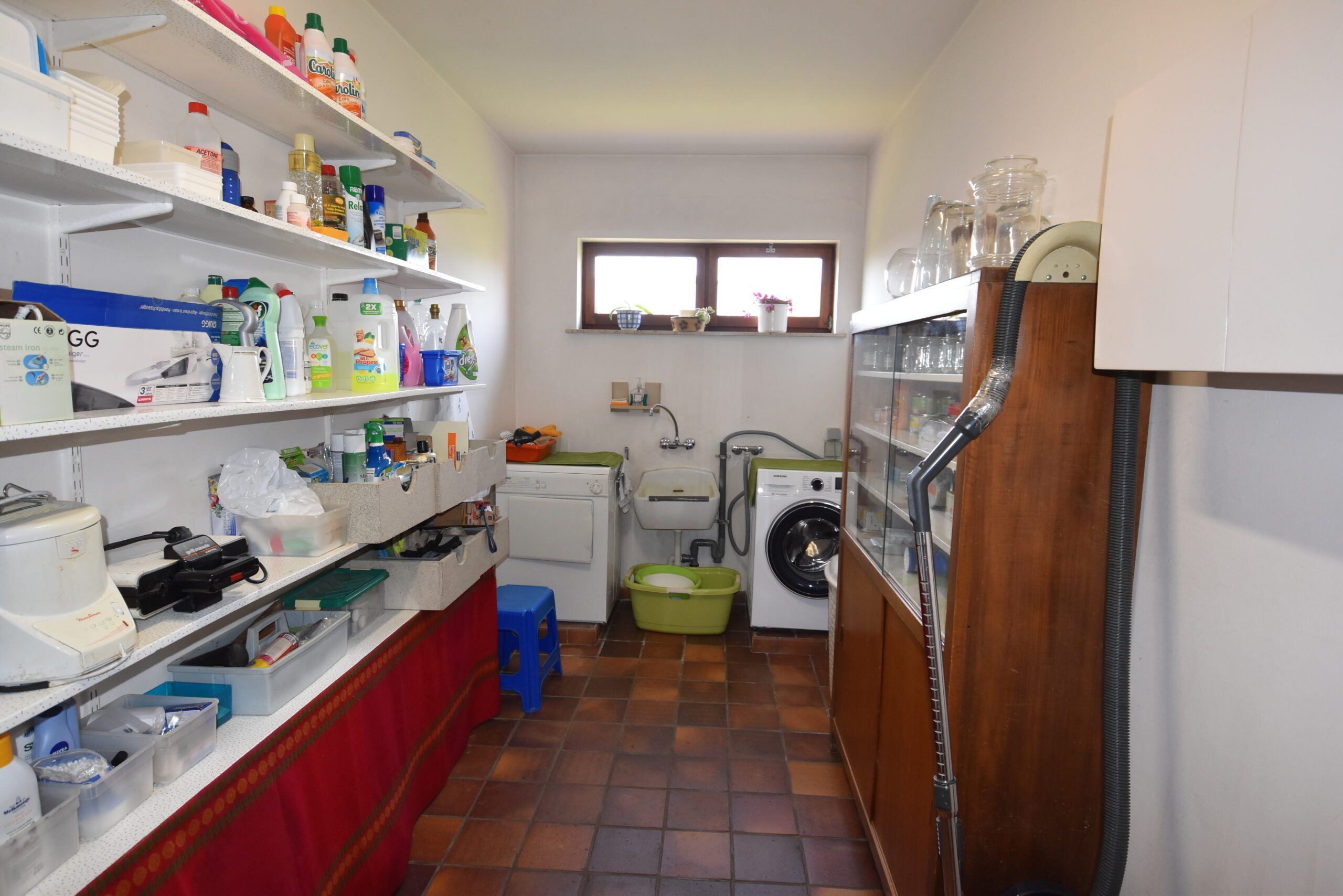 Prachtige tijdloze villa (3 slpks) met mooie tuin in Belsele. foto 14