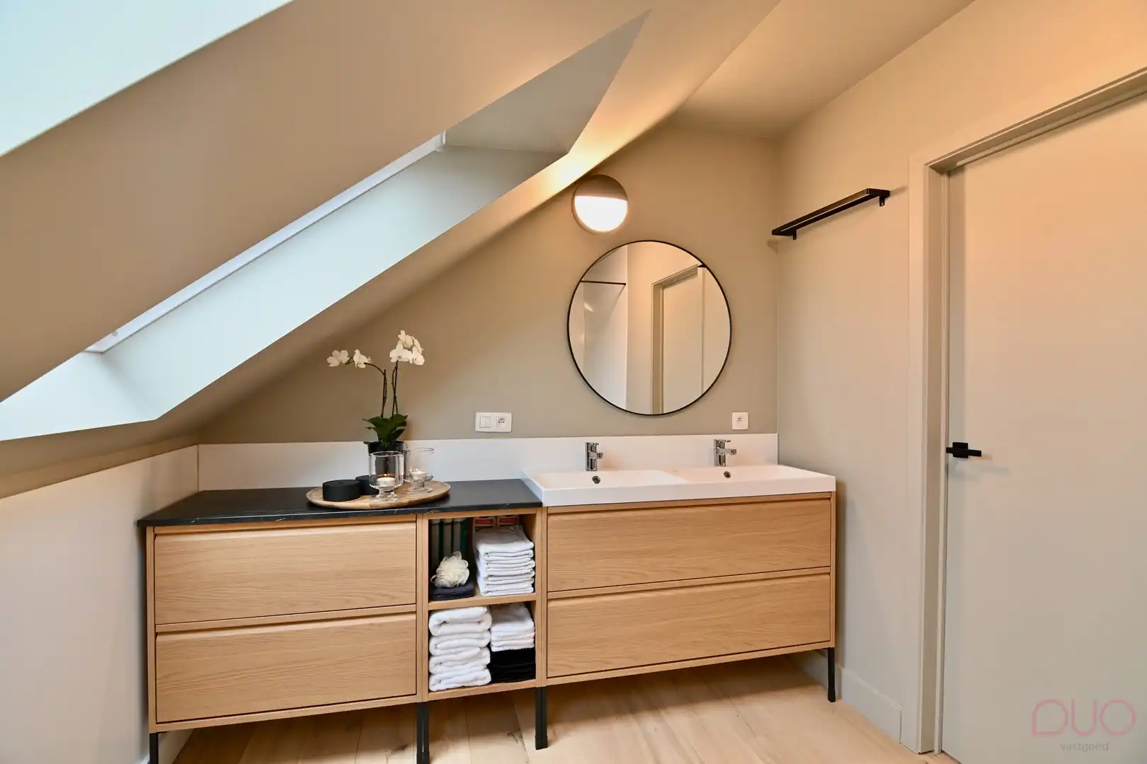 Instapklare, volledig gerenoveerde designwoning – inclusief inboedel aan meerprijs foto 21