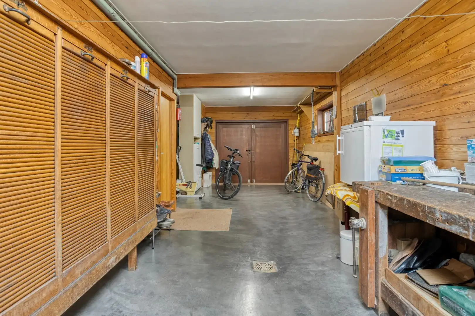 Alleenstaande woning met 2 slaapkamers, garage en grote tuin - verscholen in het groen. foto 22