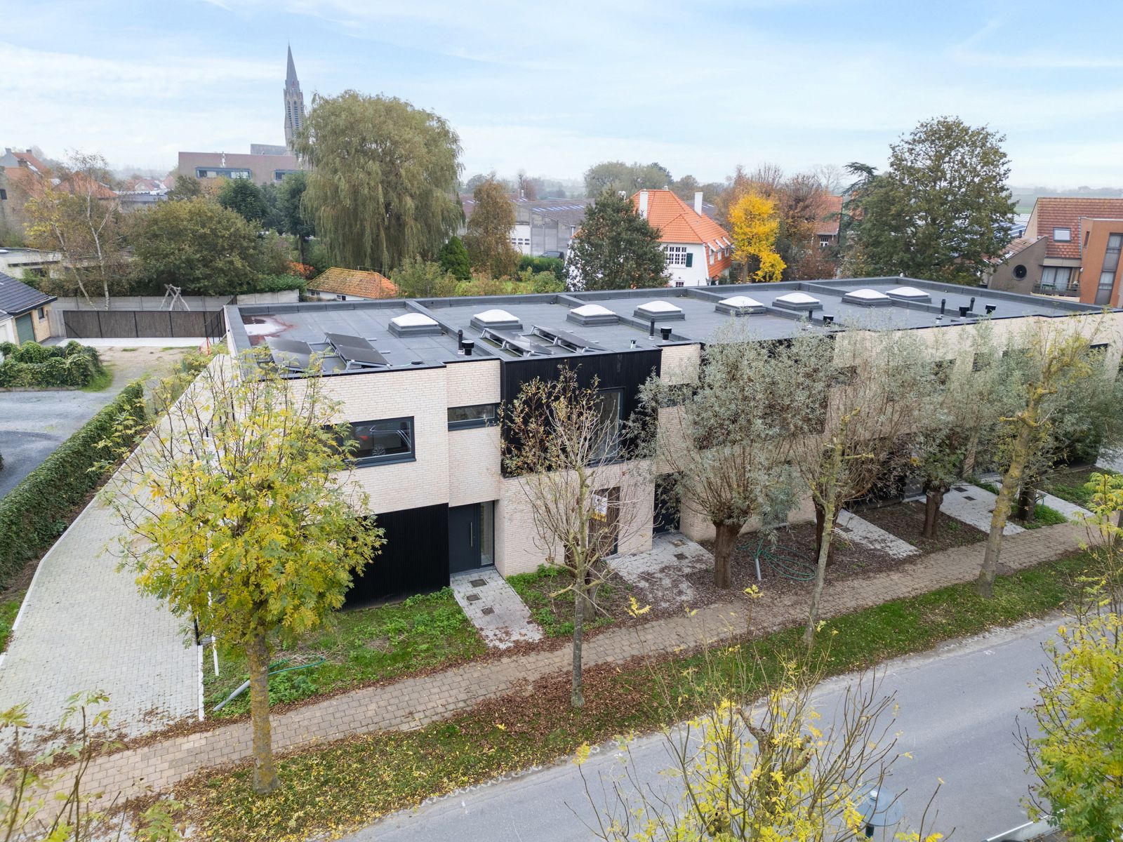 4 nieuwe woningen foto {{pictureIndex}}