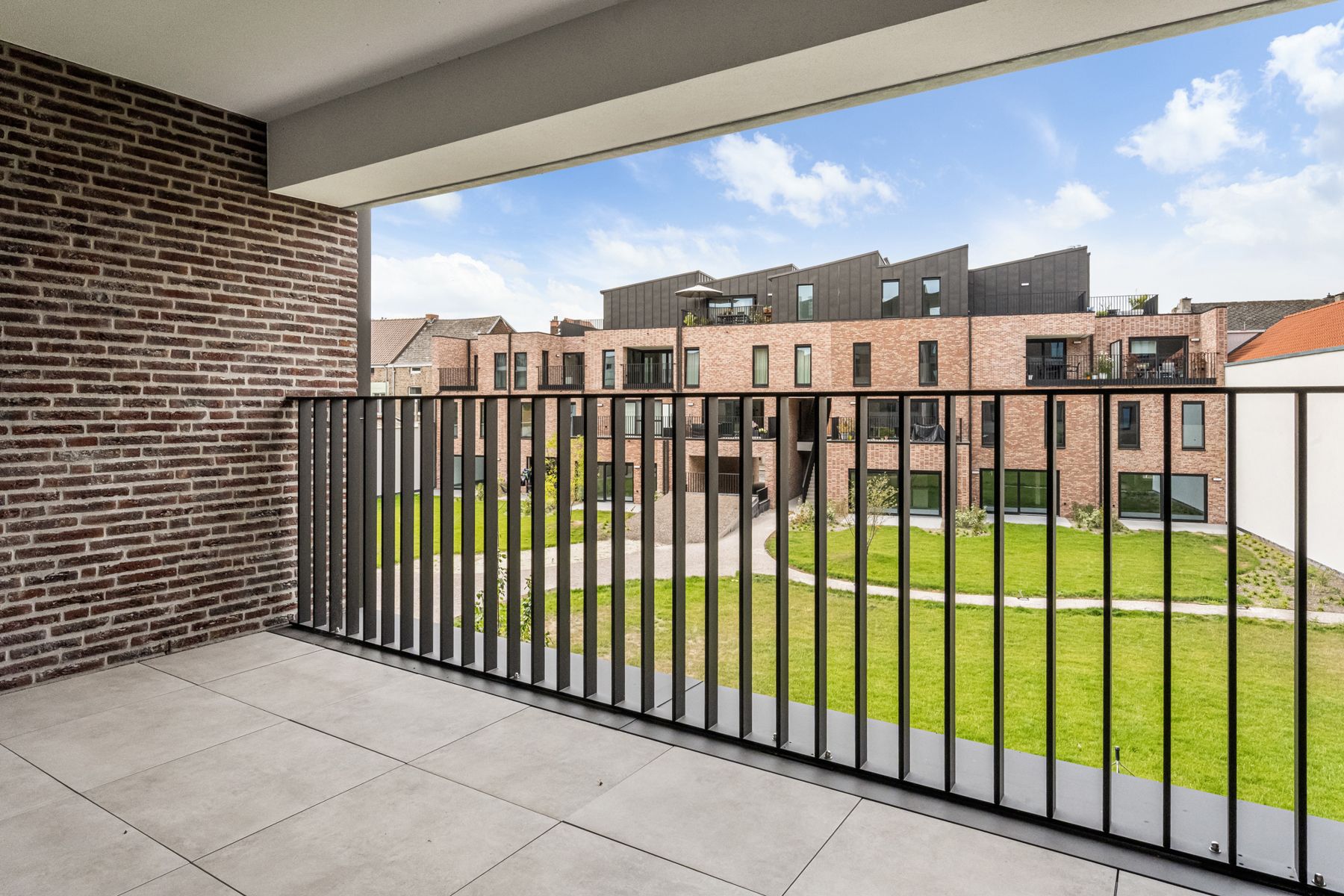 Nieuwbouwappartement met 2 slpks + 2 terrassen foto 8