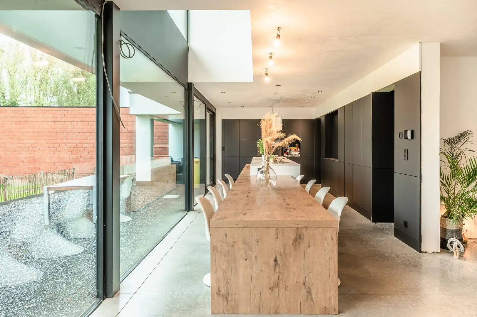 Moderne, energiezuinige woning op 1021 m² vlak bij het Zeekanaal foto 7