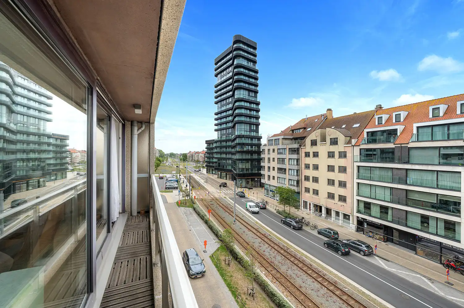 Zongericht 2-slaapkamer appartement net achter de Zeedijk foto 6