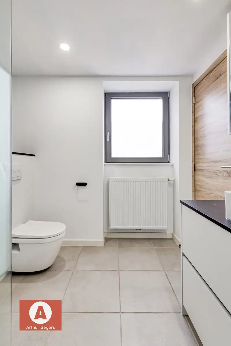 IN OPTIE - Energiezuinige & hedendaagse starters-woning met terras. foto 17