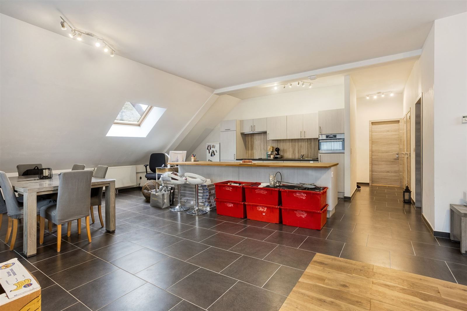 Ruim appartement met 2 slaapkamers te koop foto 10