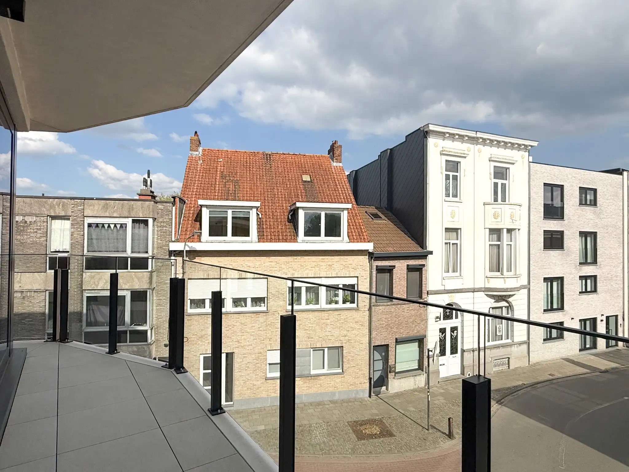 Nieuwbouwappartement op de tweede verdieping met terras en twee slaapkamers foto 9