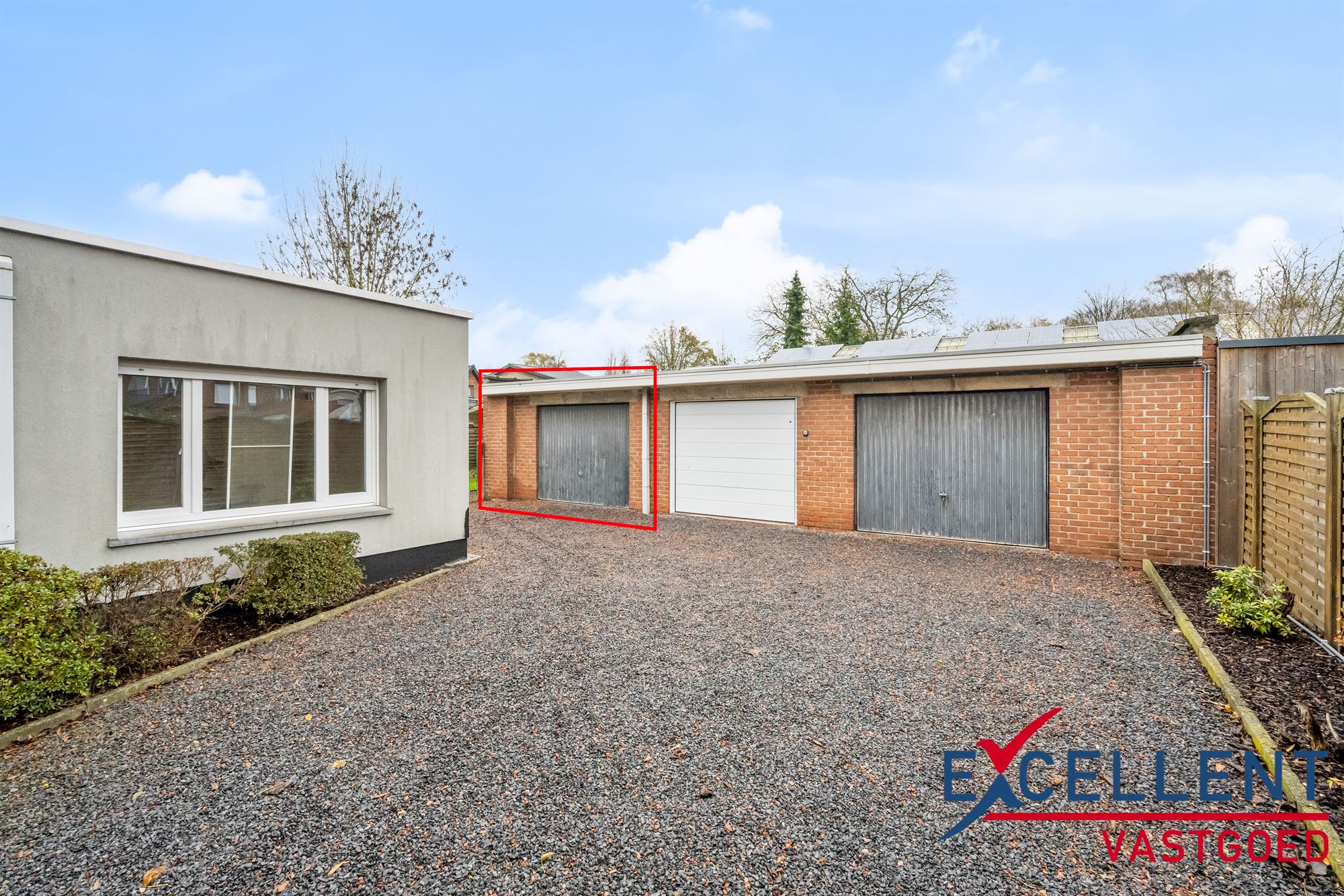 Instapklaar appartement met garagebox te Oostakker foto 9