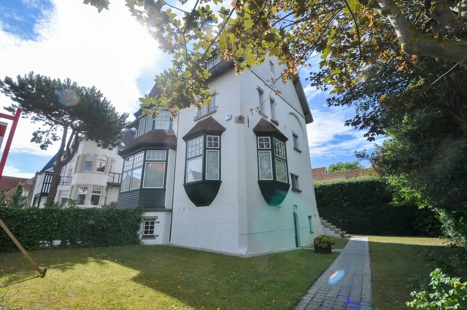 Villa Shamrock: charme en authenticiteit in het hart van Duinbergen foto 6