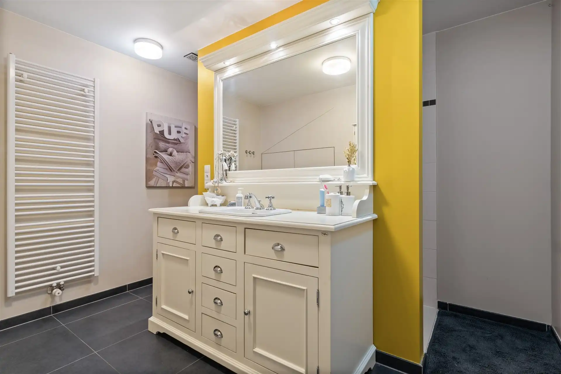 Recente HOB met 3 slaapkamers te Sinaai foto 20