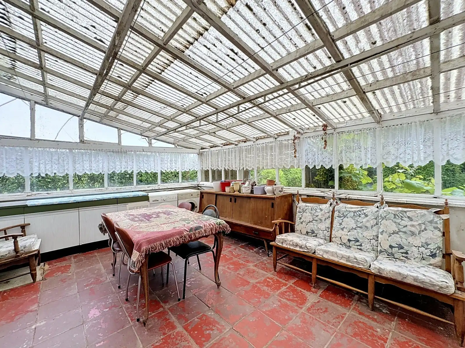 Woning met opslagruimte (313m2) op 3.196m2 grond te Lissewege! foto 9