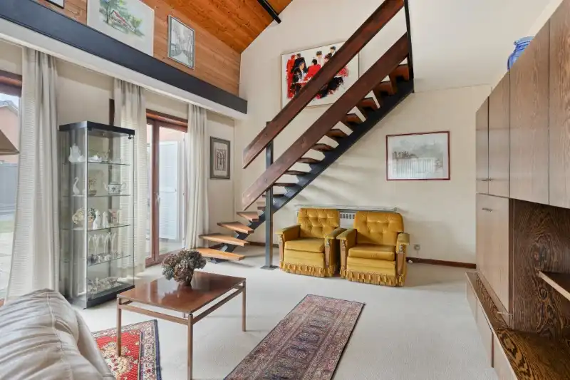 RUIME VRIJSTAANDE WONING MET BIJZONDER VEEL POTENTIEEL OP 832 m² foto 9