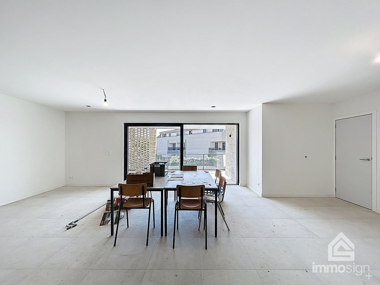 Instapklaar nieuwbouw appartement met 2 slaapkamers, terras, autostaanplaats en berging te Kinrooi foto 11