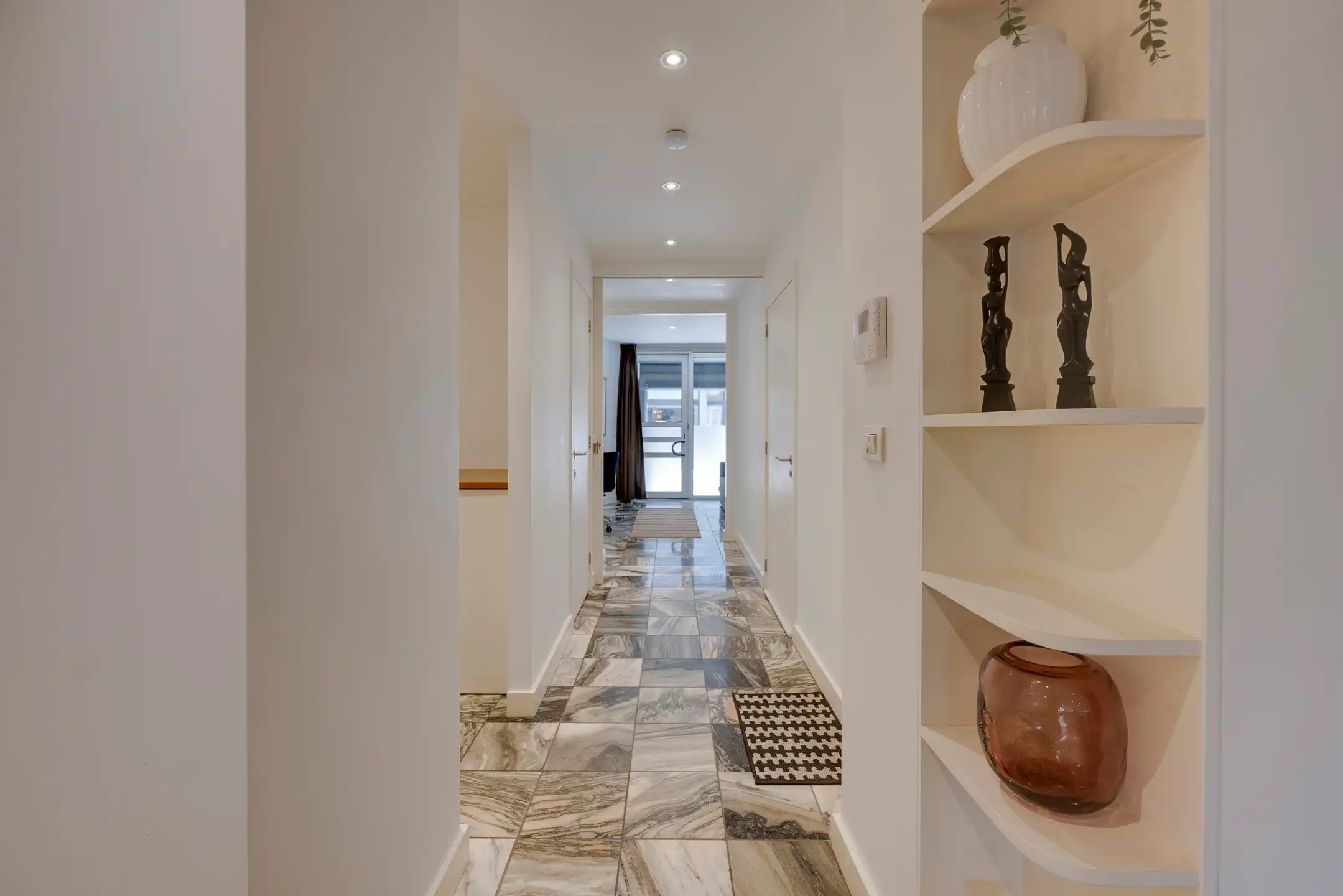 Stijlvol app. met zonnig terras op toplocatie foto 16