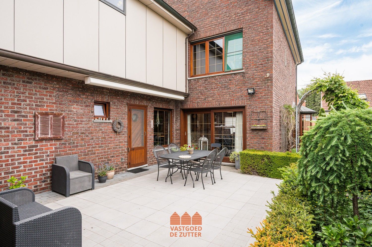 Unieke open bebouwing met functionele schrijnwerkerij op 1.376 m² foto 19