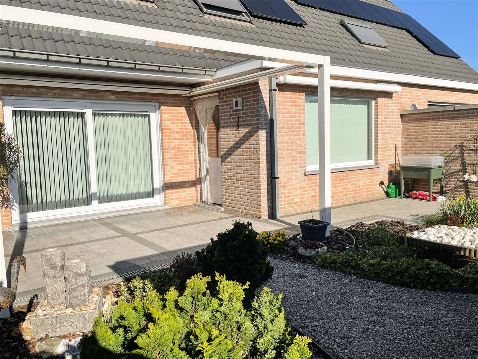 Instapklare woning te huur met 3 slpks foto 10