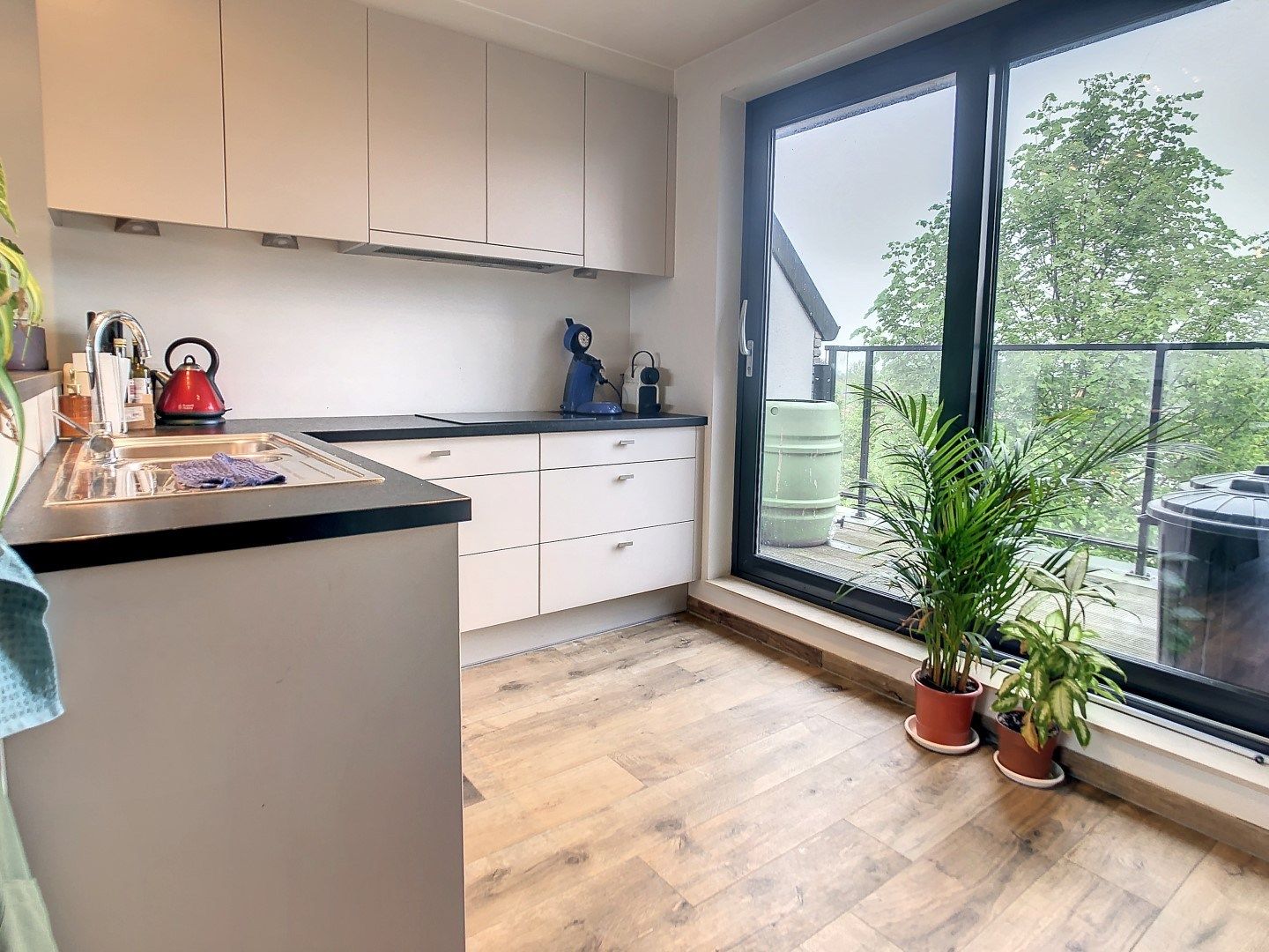 Recent appartement in centrum Westrozebeke foto 3