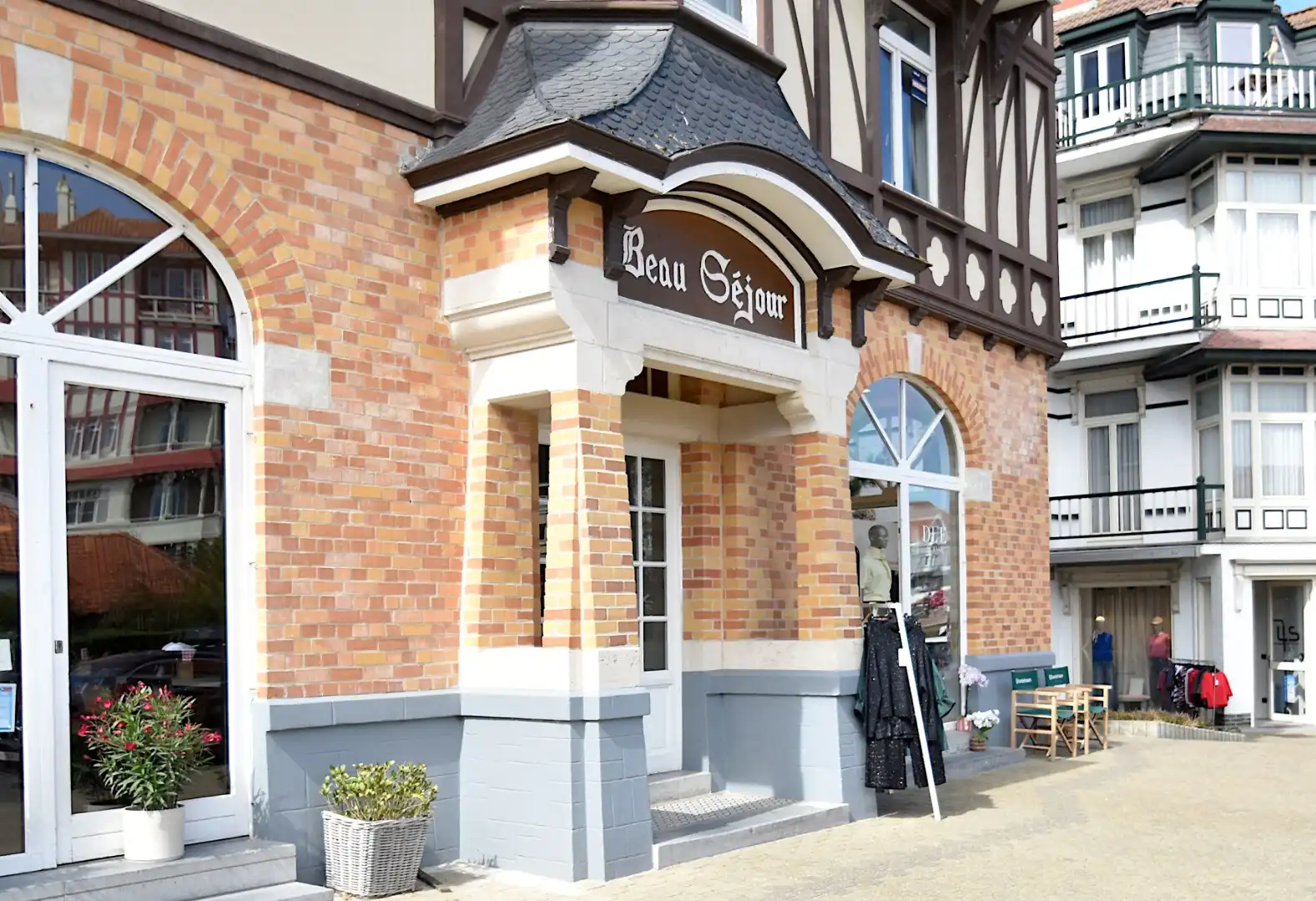 Residentie Beau Séjour – Appartement met zonneterras in de Concessie van De Haan foto 3