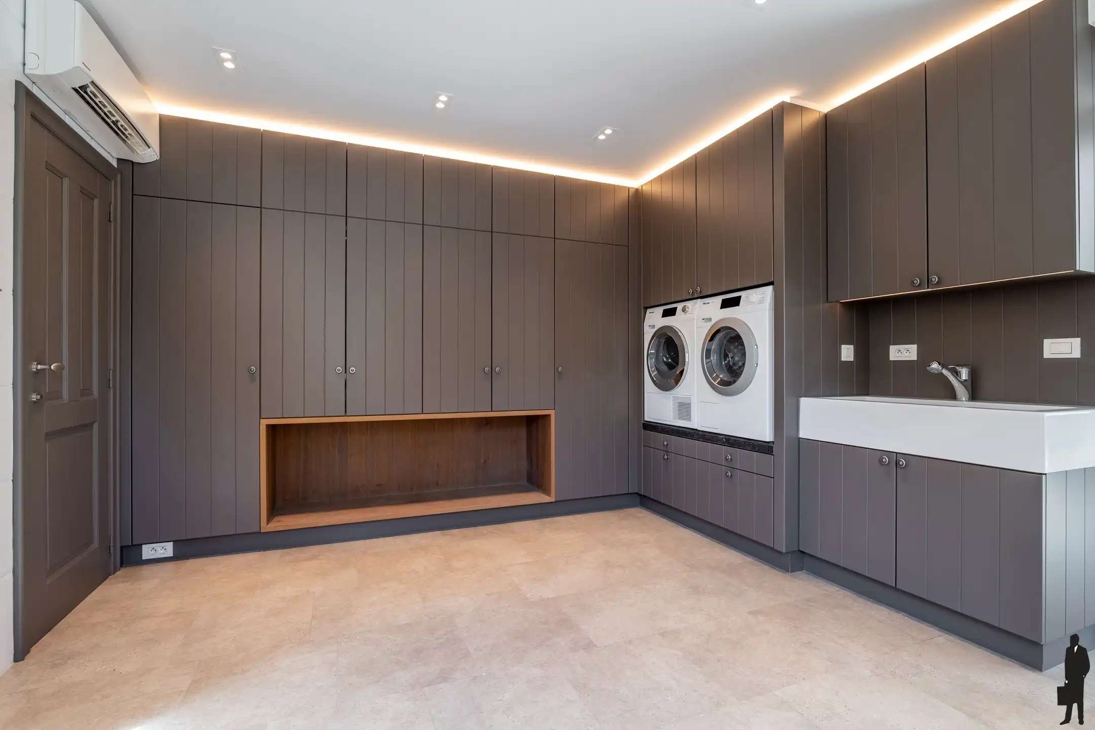 Uitzonderlijk eigendom op uniek groendomein van ca. 2ha  foto 10