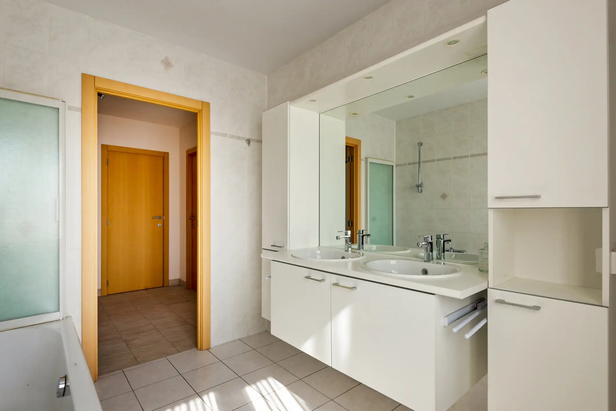 Ruim en energiezuinig 2-slk-appartement met zonnig terras foto 12