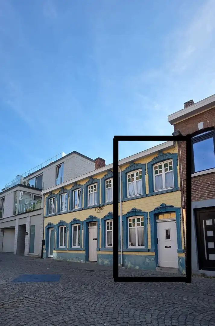 Hoofdfoto van de publicatie: Te renoveren burgerwoning in hartje Sint-Truiden