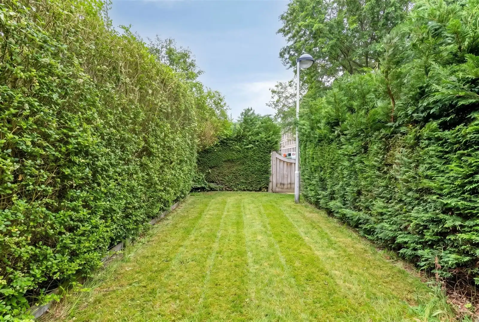 Instapklaar gemeubeld gelijkvloers appartement met tuin nabij het centrum van Edegem foto 19
