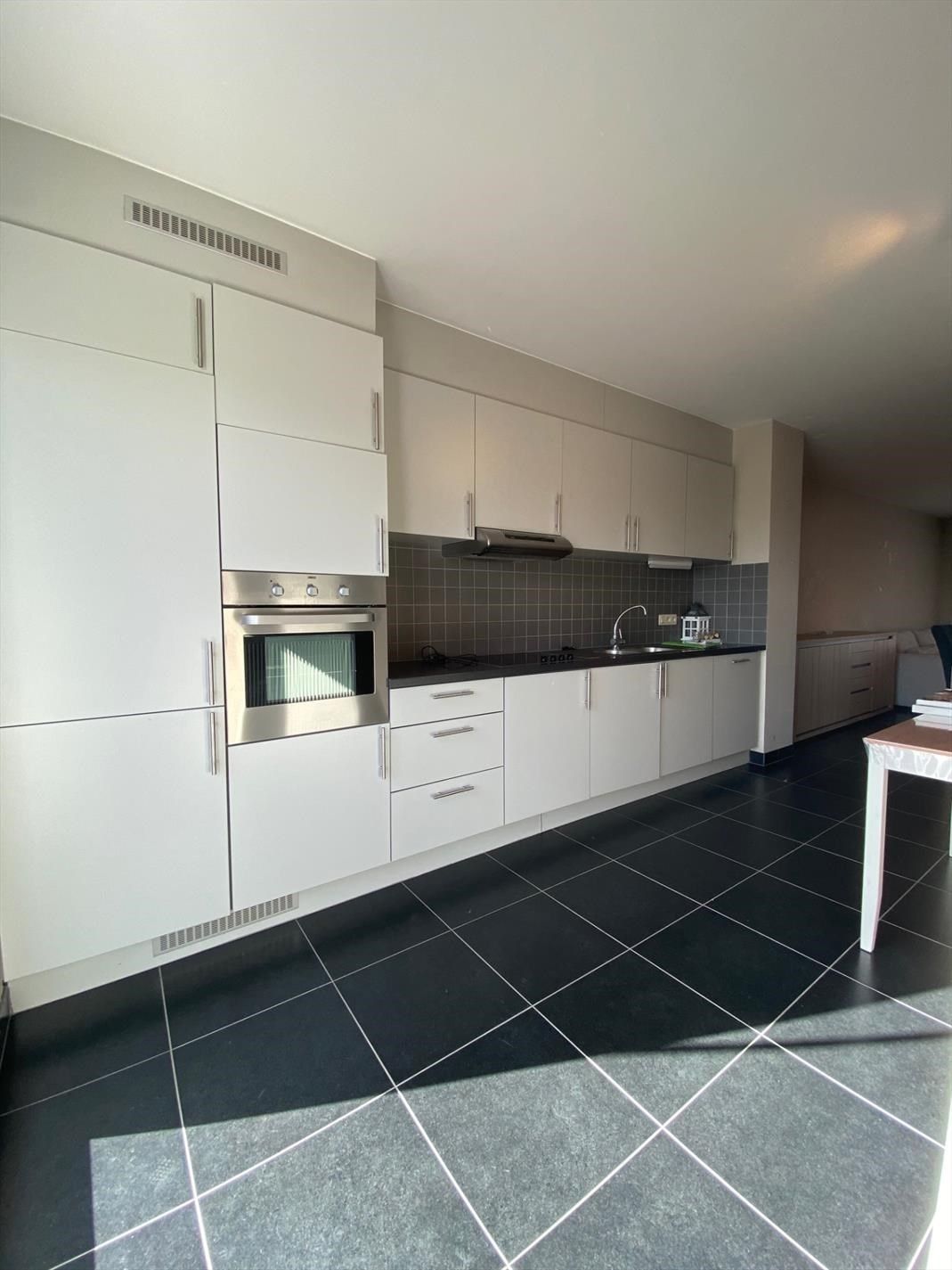 Duplexappartement met zonneterras en parking te Moorslede  foto 7