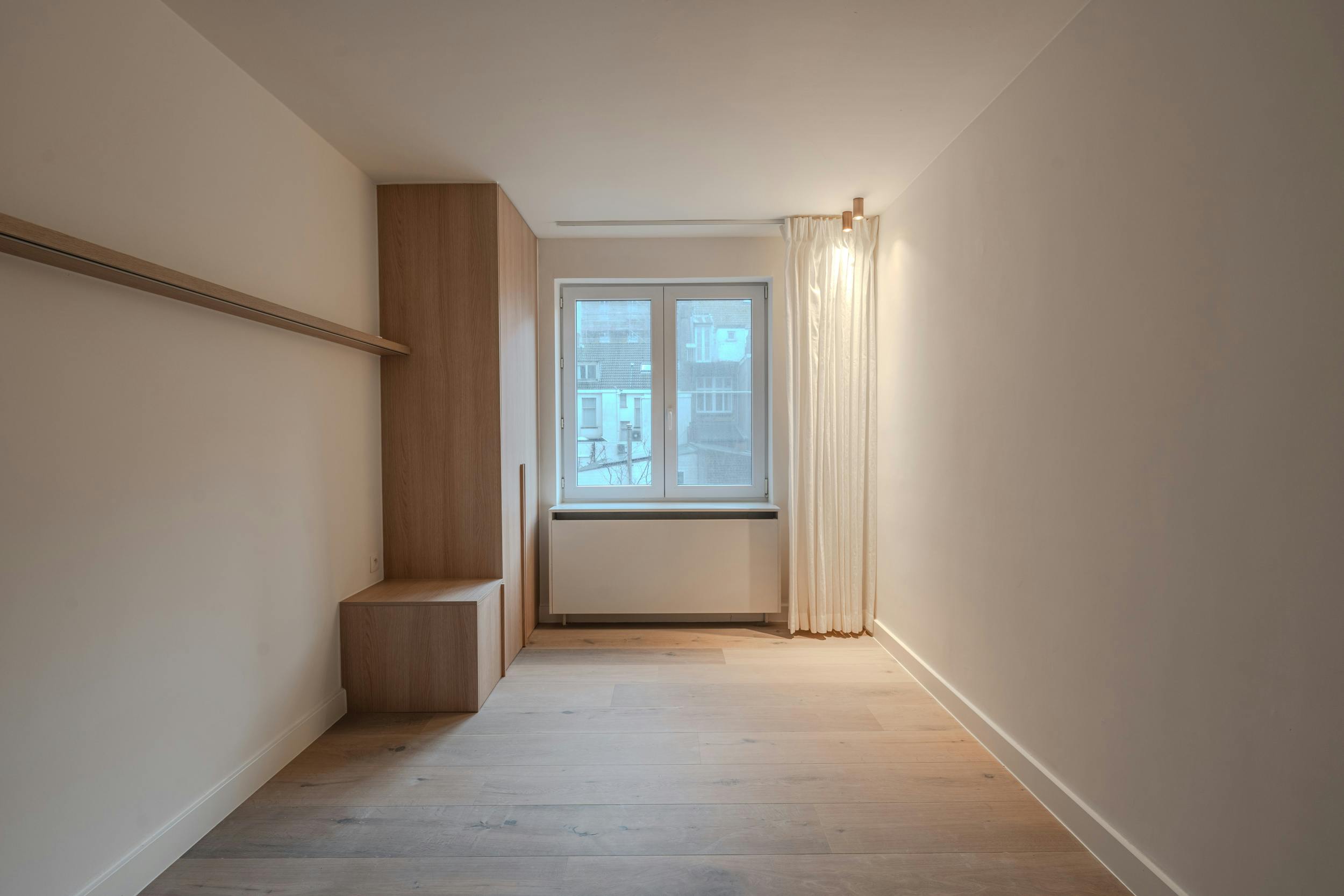 Ruim appartement met twee slaapkamers op topligging foto 12