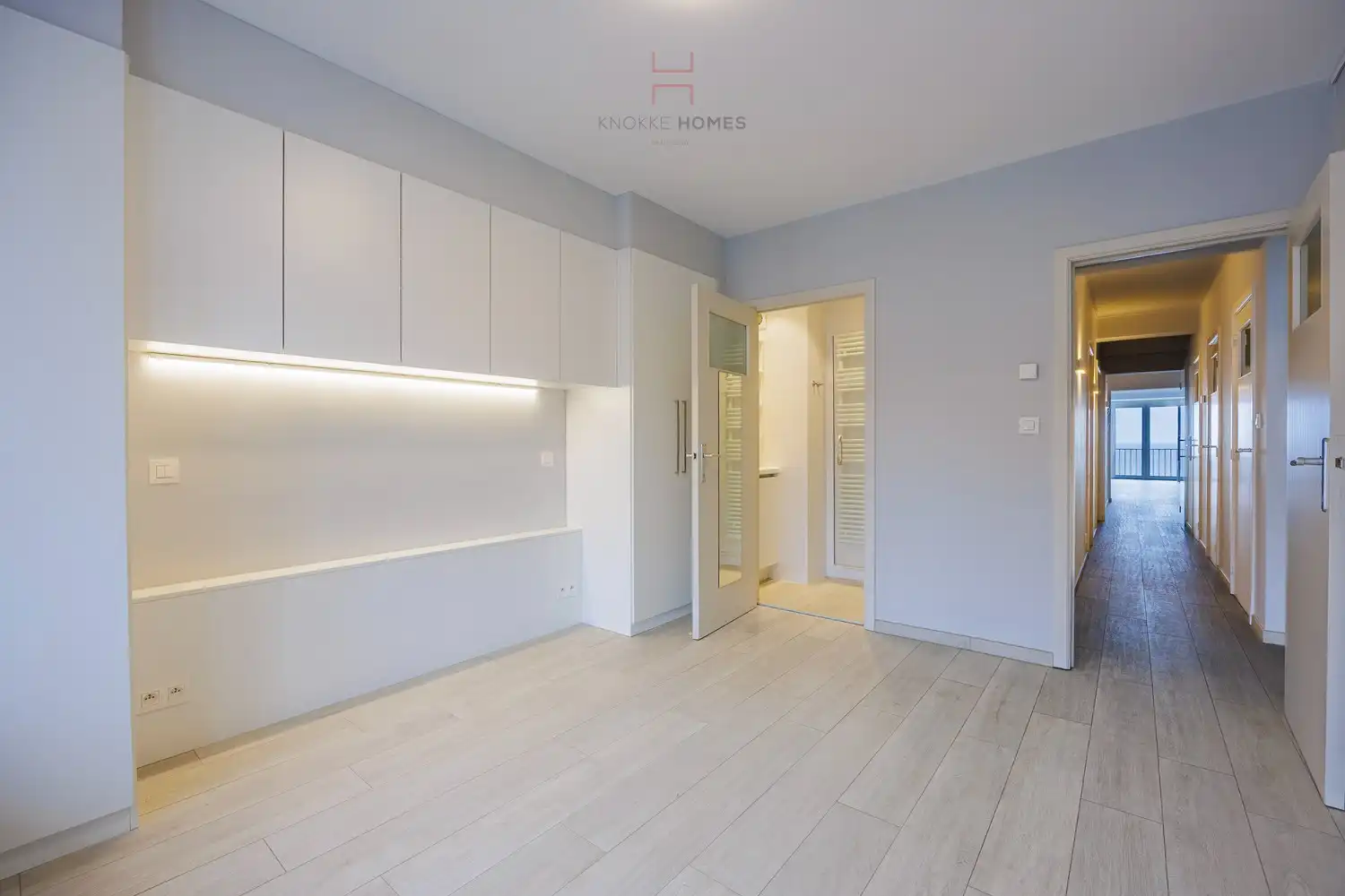 3-kamerappartement met frontaal zeezicht aan het Albertplein foto 11