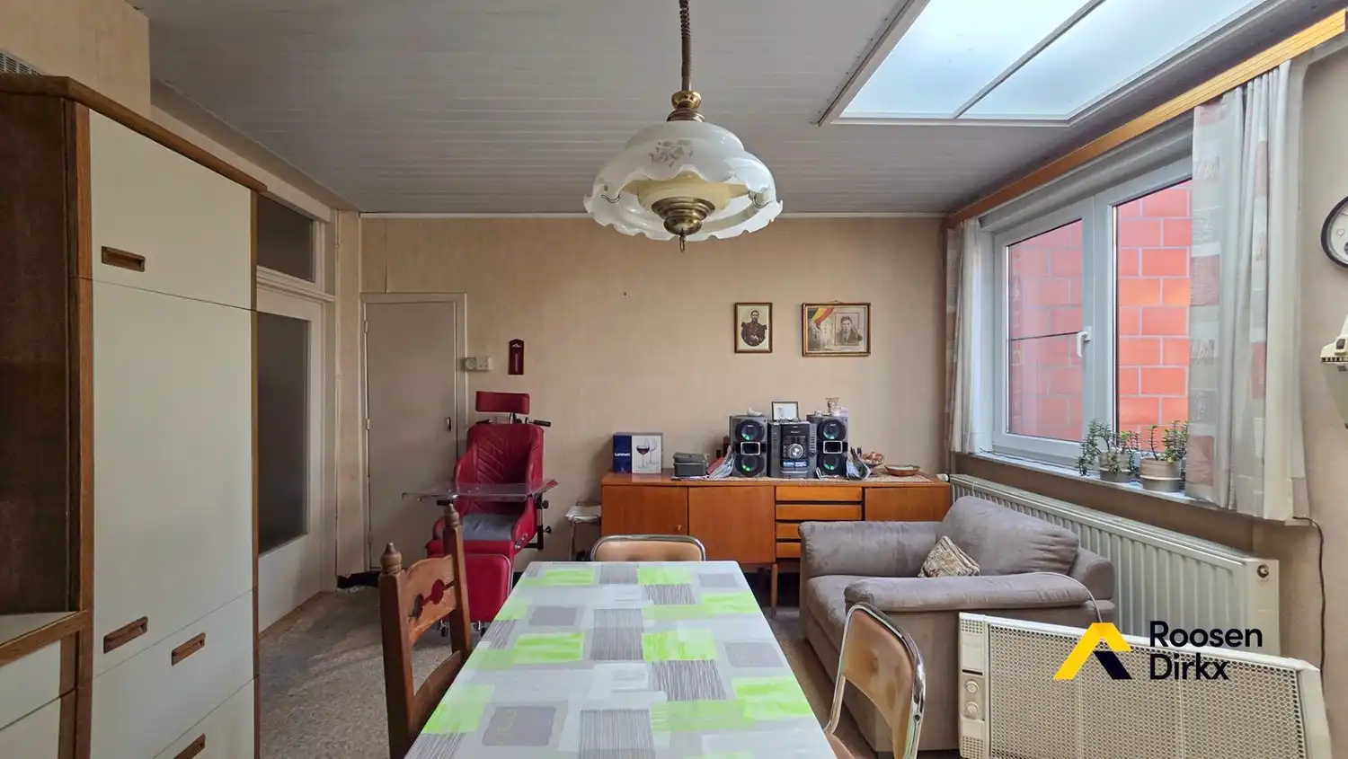 Te renoveren / af te breken woning hartje BREE! foto 12