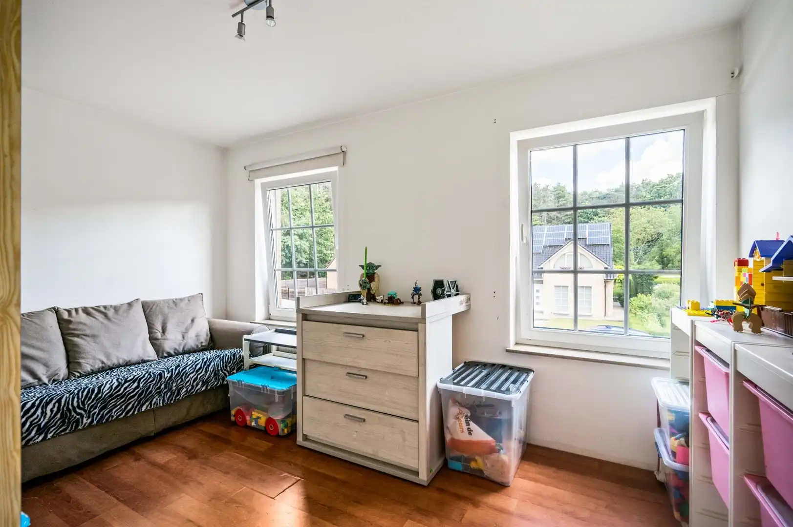 Vrijstaande woning in een rustige buurt te Langorp! foto 10