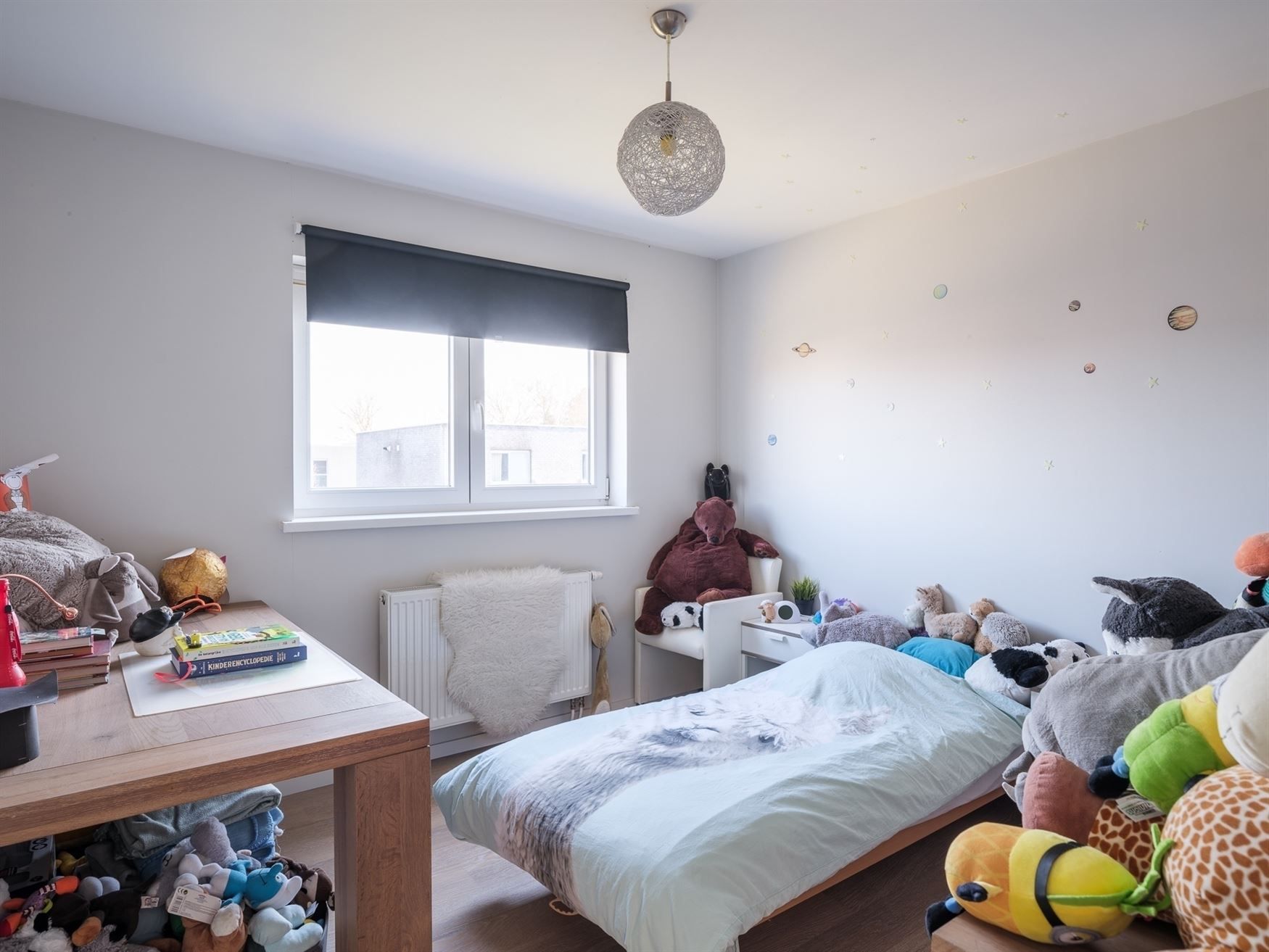 Gezinswoning in kindvriendelijke buurt foto 9