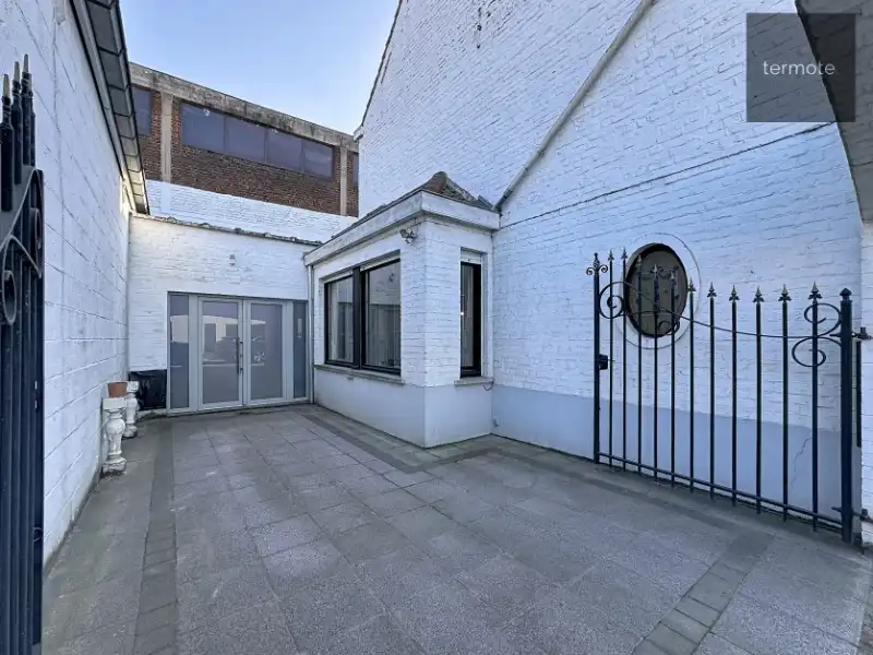 halfopen woning foto 13