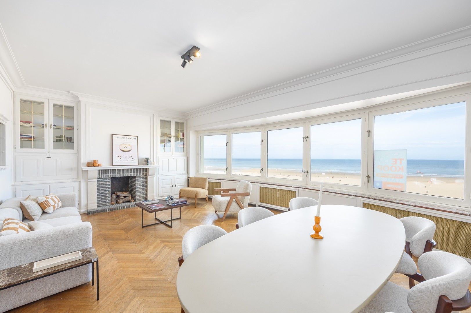 Appartement te koop foto {{pictureIndex}}