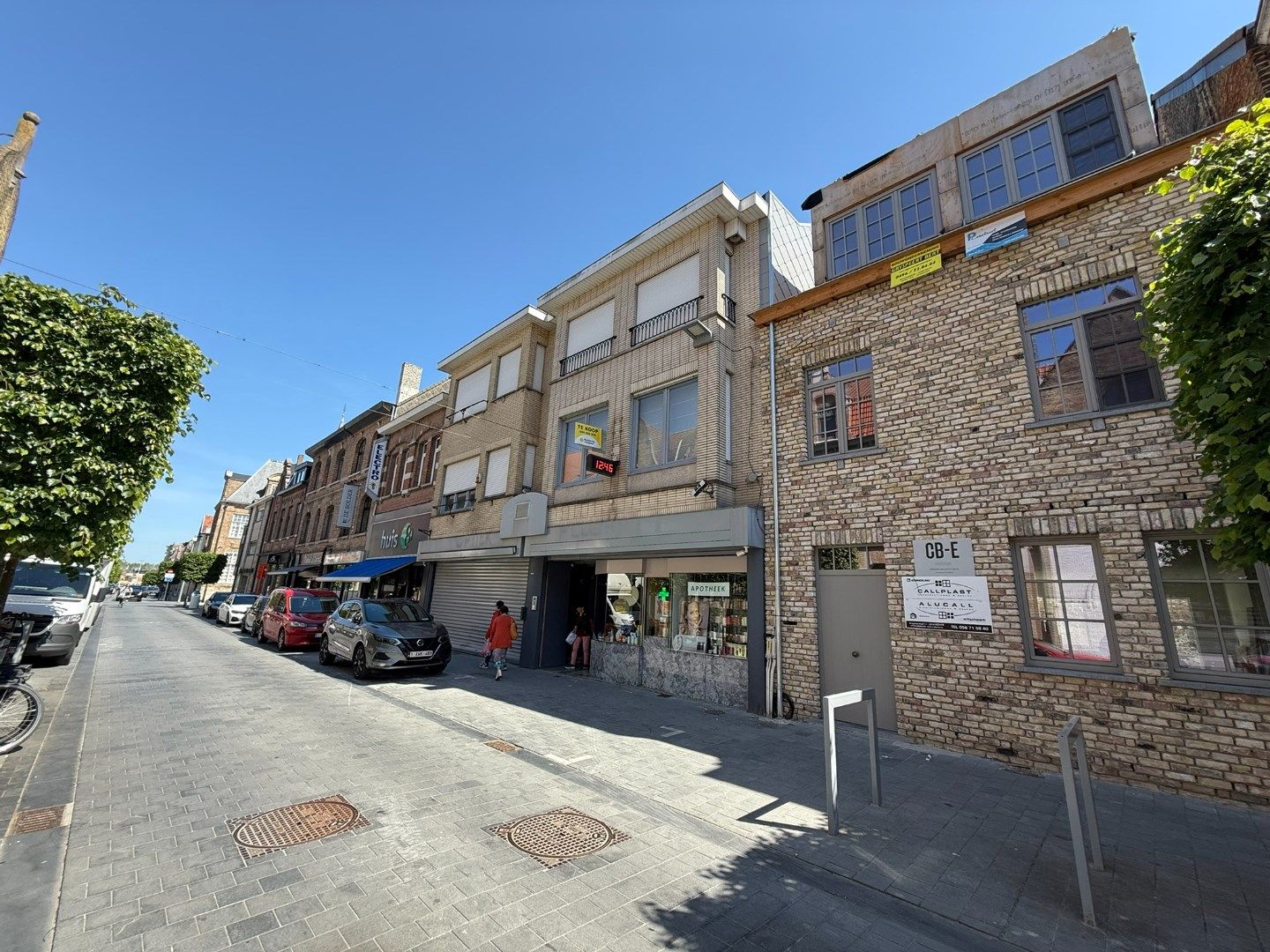 Karaktervol handelspand met woonst in hartje Nieuwpoort-Stad op 161 m² in de Marktstraat! foto 21