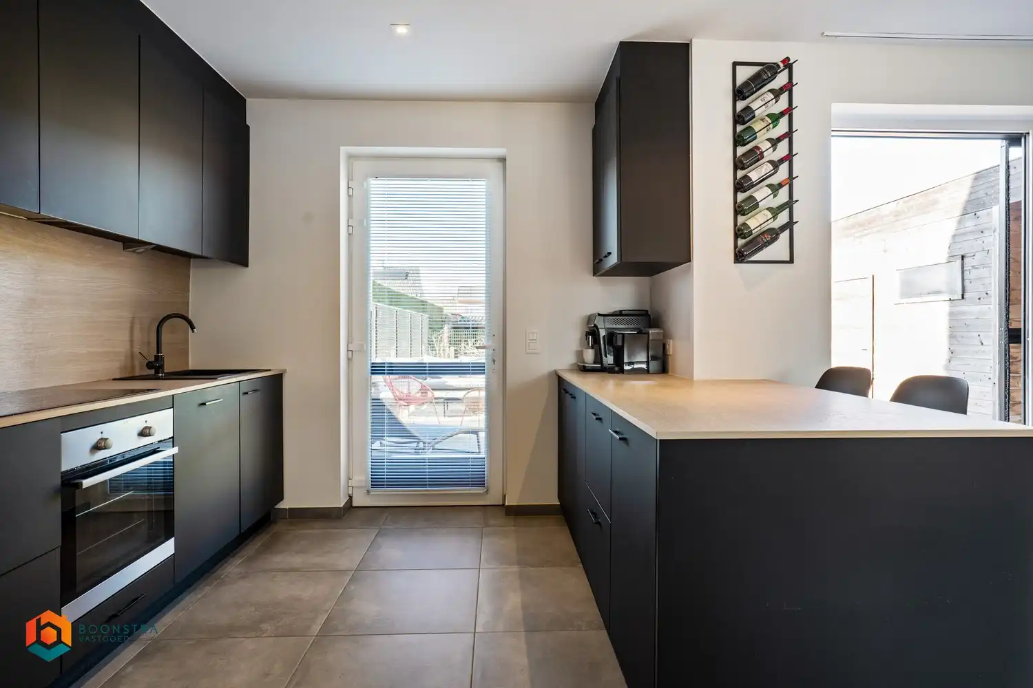 Instapklare woning (2020) met 4 slpkrs en carport te Schriek foto 6