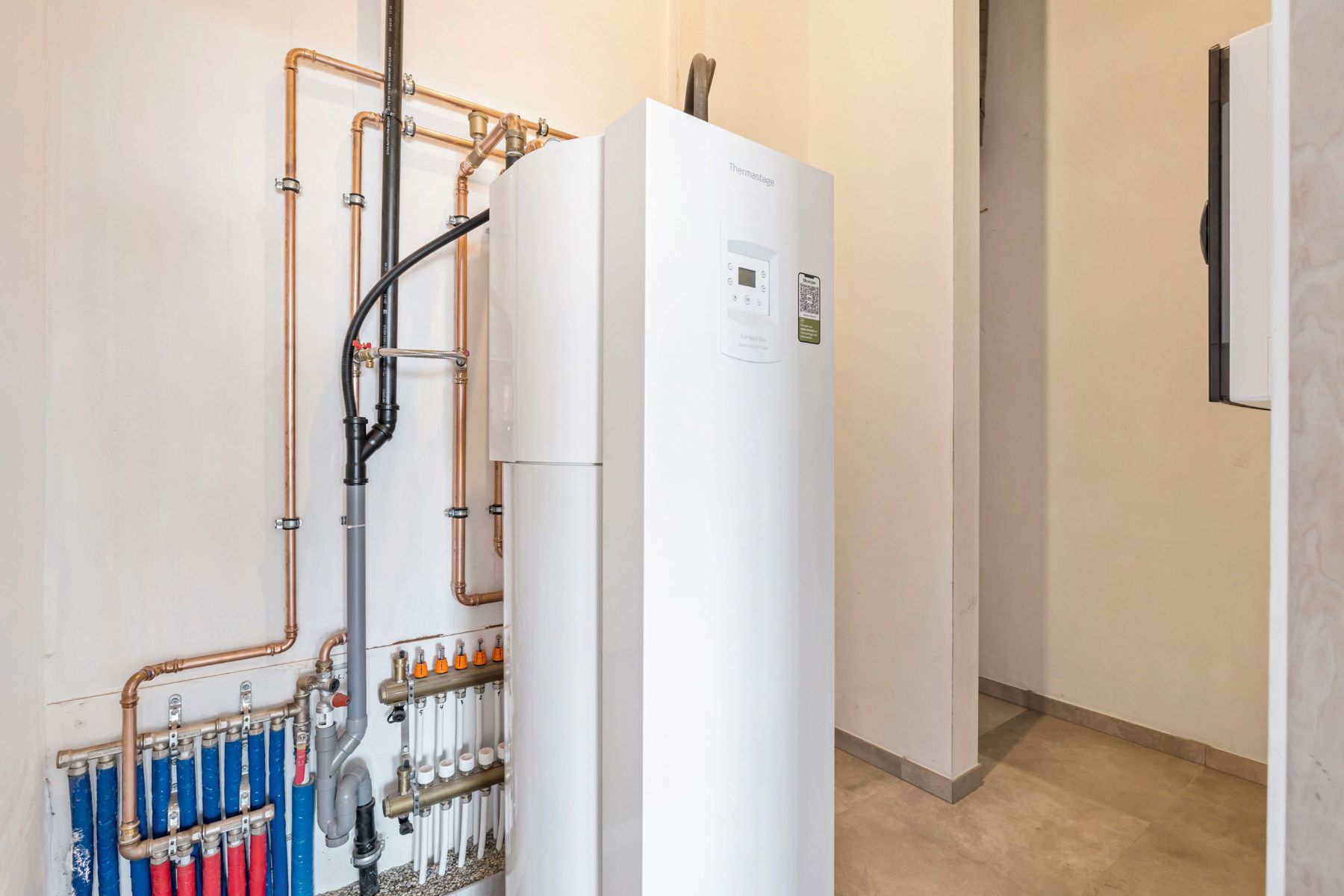 Prachtig nieuwbouwappartement met volledige zolderverdieping foto 17