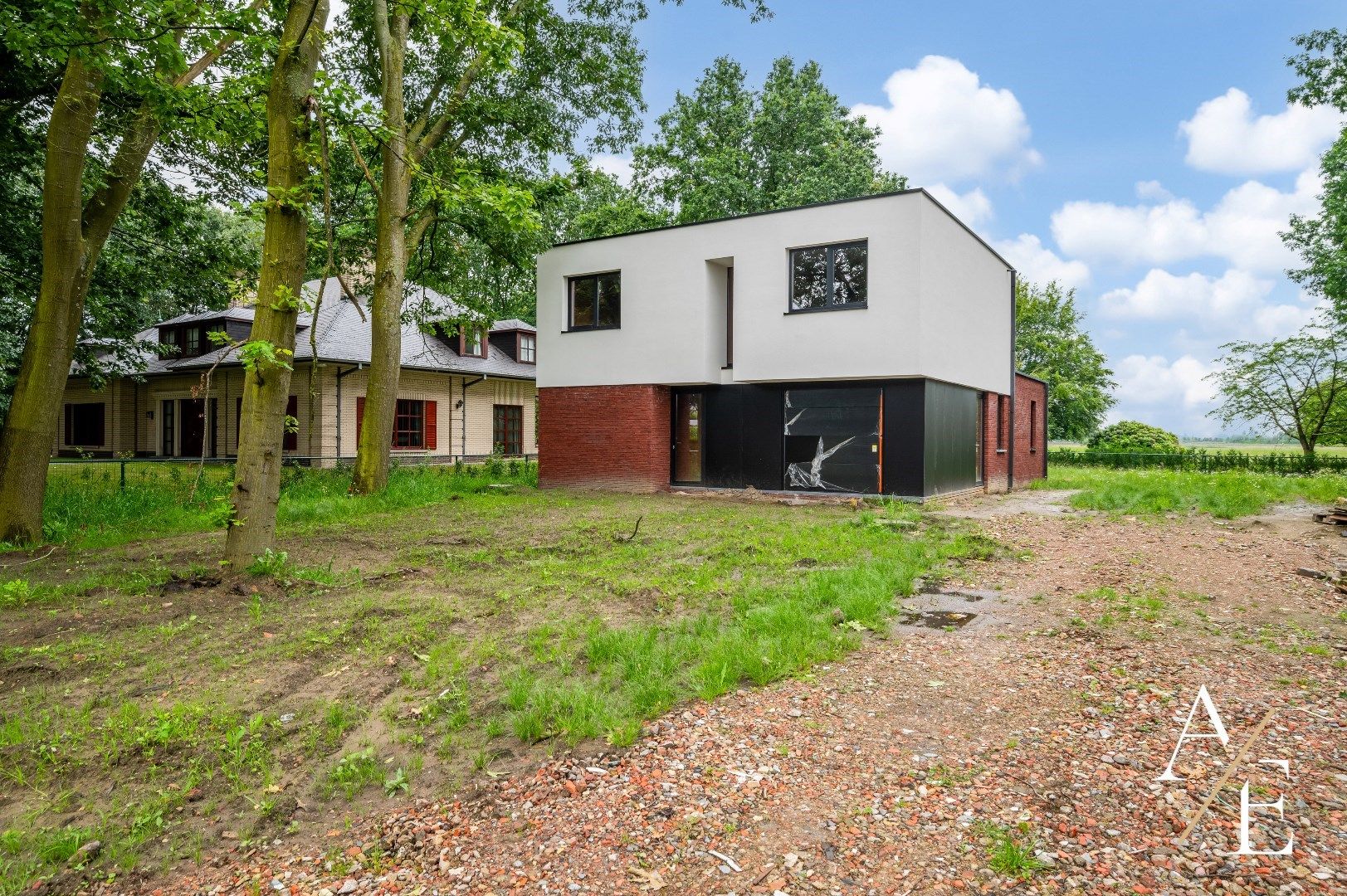 WICHELEN - Energiezuinige afgewerkte nieuwbouwwoning! foto 2